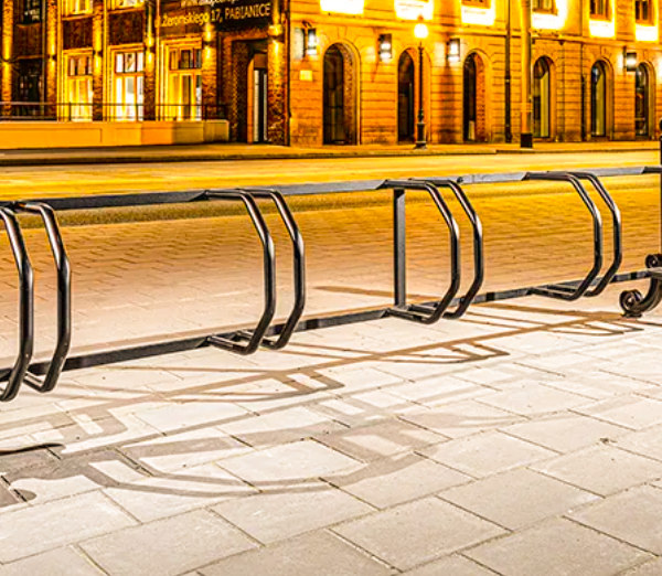 STOJAK ROWEROWY TYPU ,,PRAGA'' (parking rowerowy)