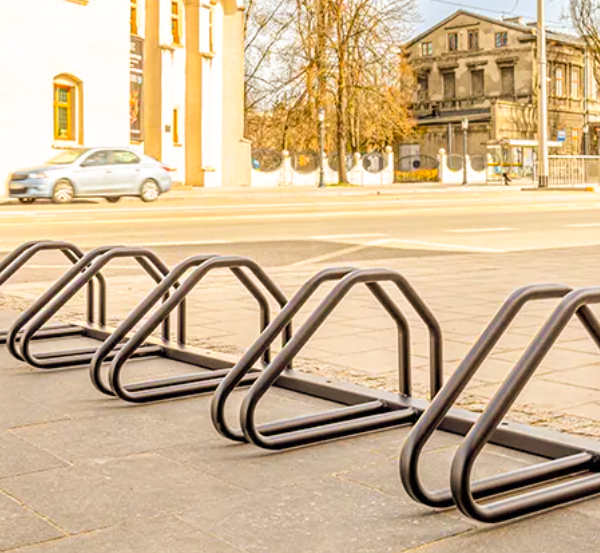 Stojak rowerowy SPARTAN 5-stanowiskowy skośny (parking rowerowy)