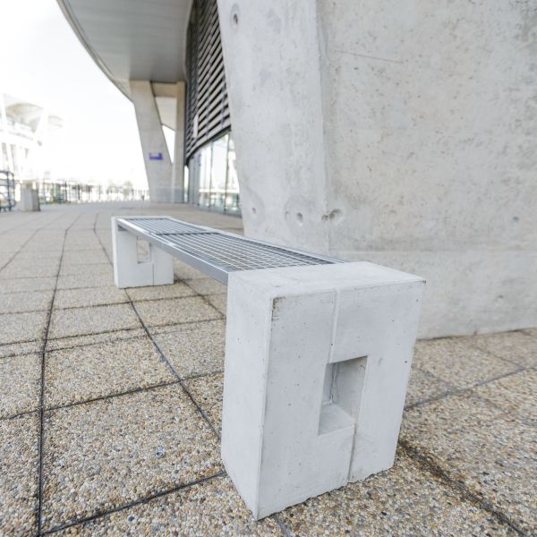 Ławka Parkowa z Betonu Architektonicznego ROMA SOLID Bez Oparcia